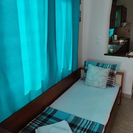 Lena Country house
