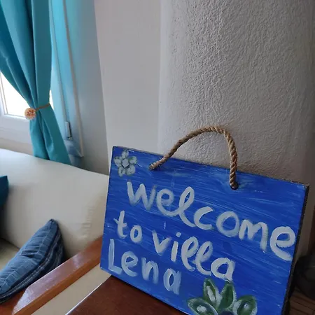 Lena Country house